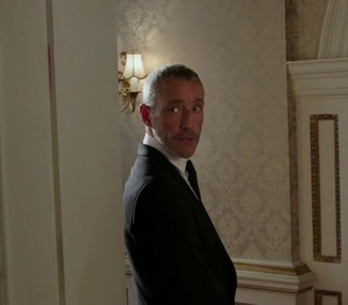 Agent James Hill
