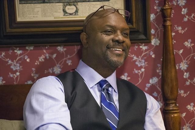 Robert Wisdom