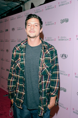 Simon Rex