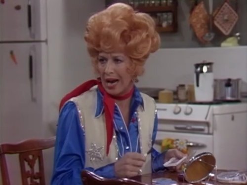 Polly Holliday