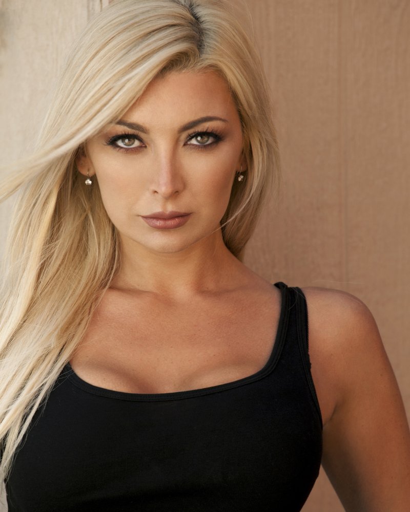 Amanda Elliott