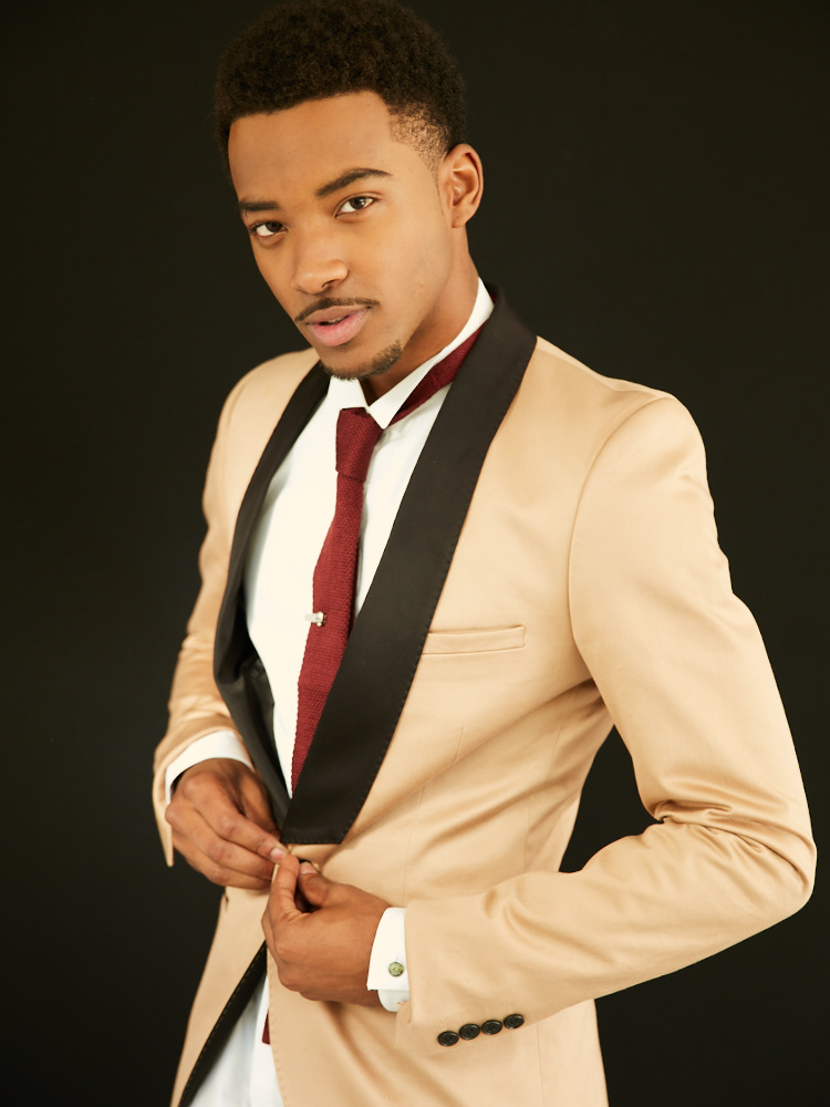 Algee Smith