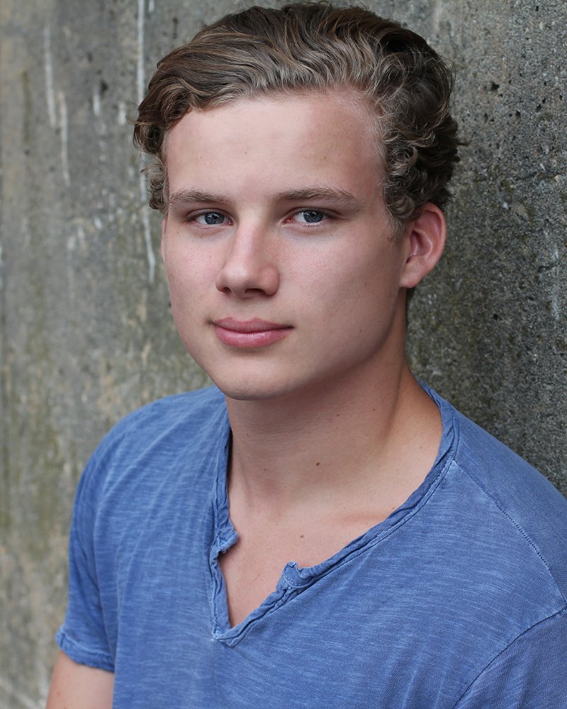 Christopher Gray