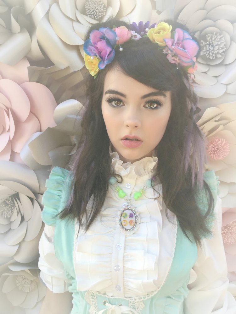 Merit Leighton