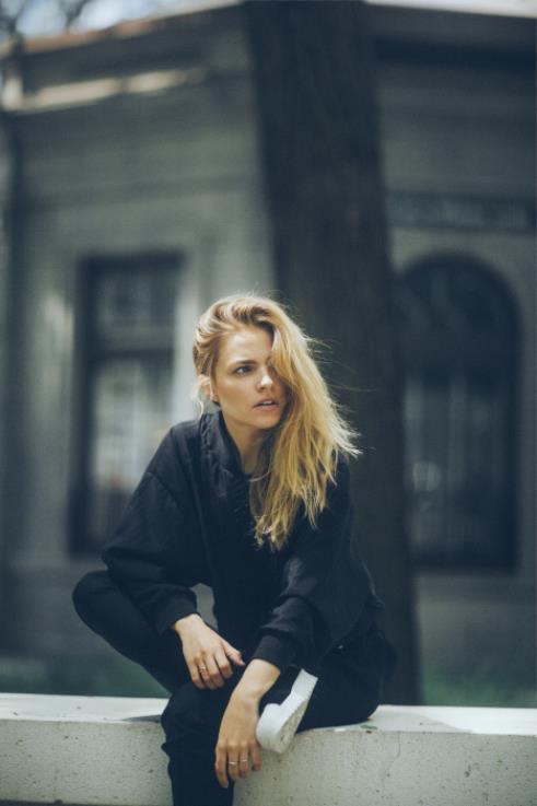 Sarah-Jeanne Labrosse